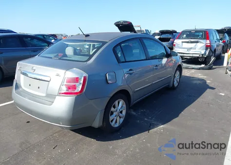 2010 Nissan Sentra 2.0Sl from USA, damaged, VIN 3N1AB6AP5AL703338